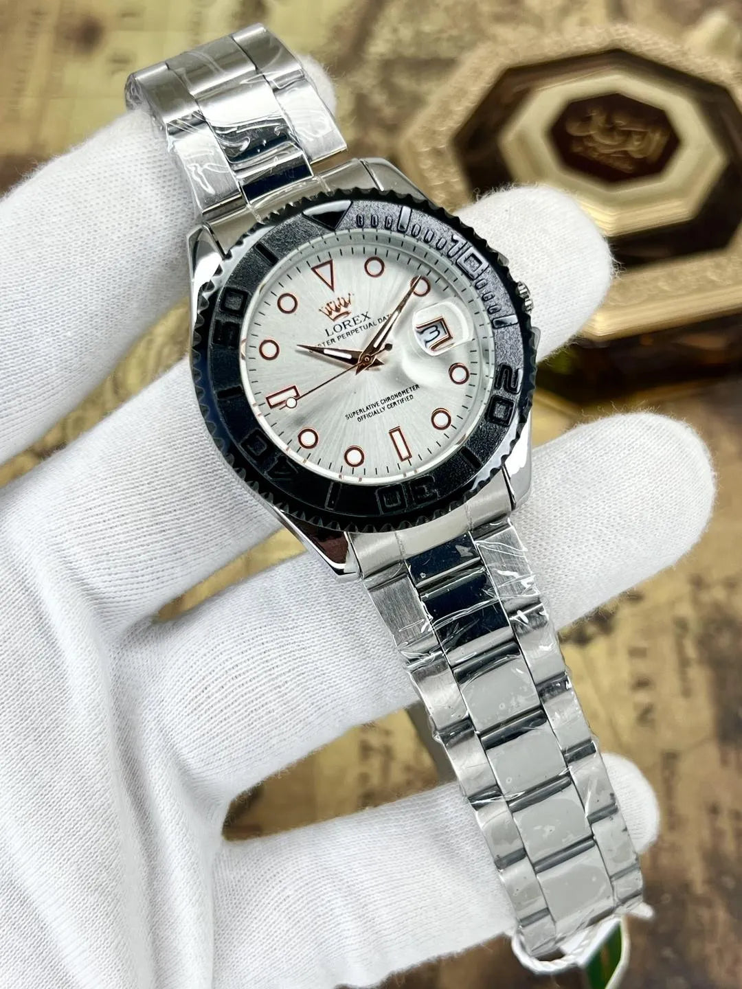 Men’s Modern Stylish Watch with Date Function – Random Multicolor Dial (With Box)
