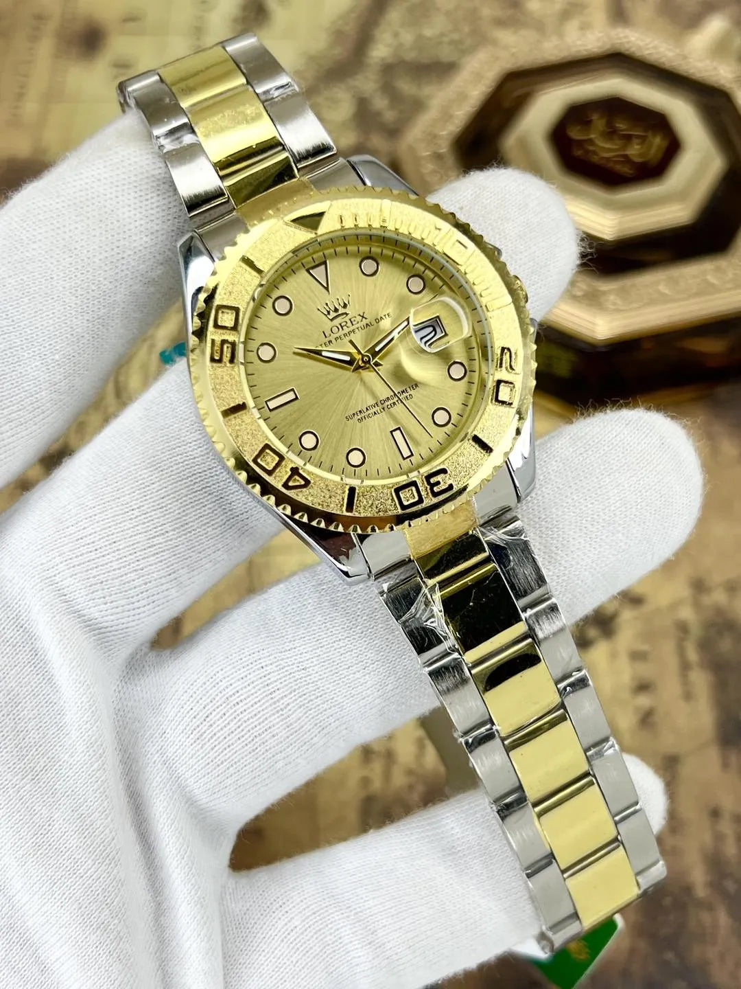 Men’s Modern Stylish Watch with Date Function – Random Multicolor Dial (With Box)